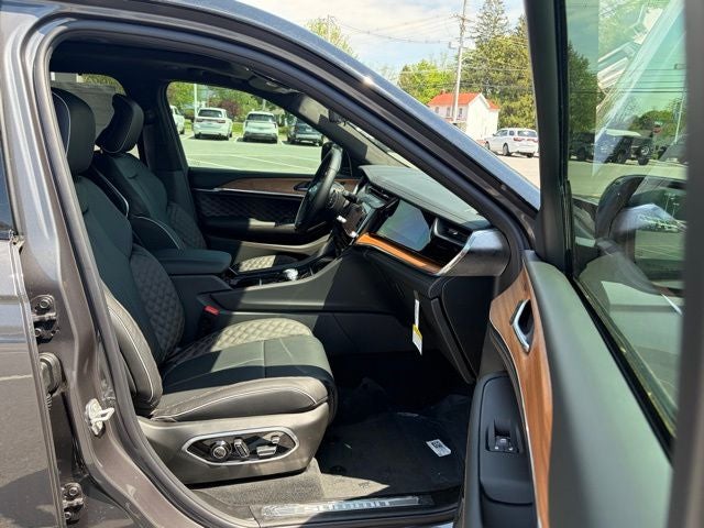 2026 Jeep Grand Cherokee GRAND CHEROKEE SUMMIT 4X4