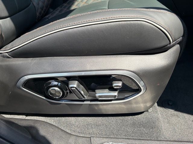 2026 Jeep Grand Cherokee GRAND CHEROKEE SUMMIT 4X4