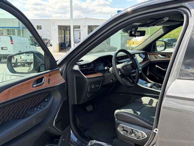 2026 Jeep Grand Cherokee GRAND CHEROKEE SUMMIT 4X4