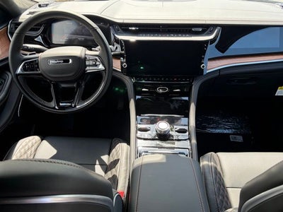 2026 Jeep Grand Cherokee GRAND CHEROKEE SUMMIT 4X4