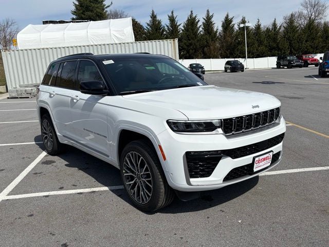 2026 Jeep Grand Cherokee GRAND CHEROKEE SUMMIT 4X4