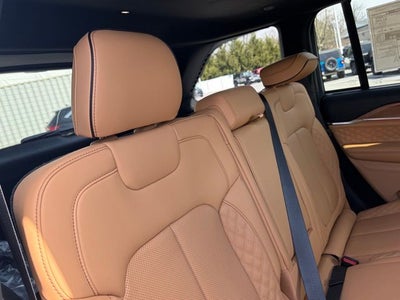 2026 Jeep Grand Cherokee GRAND CHEROKEE SUMMIT 4X4