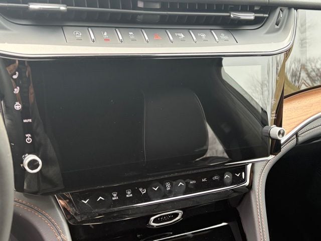 2026 Jeep Grand Cherokee GRAND CHEROKEE SUMMIT 4X4