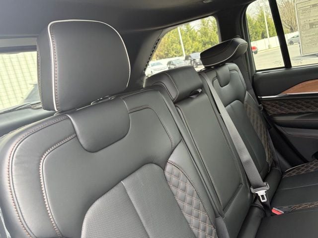 2026 Jeep Grand Cherokee GRAND CHEROKEE SUMMIT 4X4