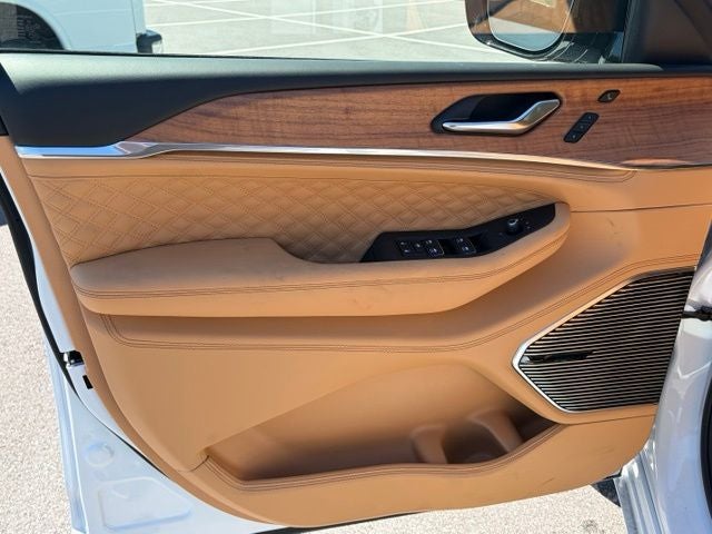 2026 Jeep Grand Cherokee GRAND CHEROKEE SUMMIT 4X4