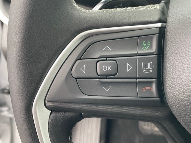 2025 Jeep Grand Cherokee GRAND CHEROKEE L LAREDO X 4X4