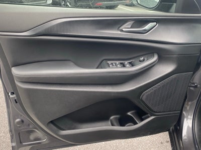 2025 Jeep Grand Cherokee GRAND CHEROKEE L LAREDO X 4X4