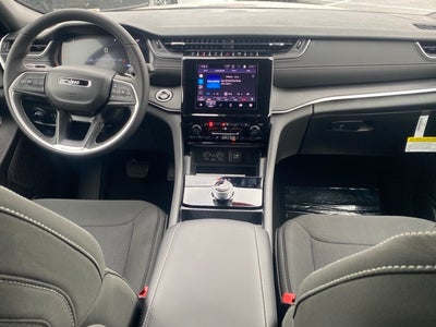 2025 Jeep Grand Cherokee GRAND CHEROKEE L LAREDO X 4X4