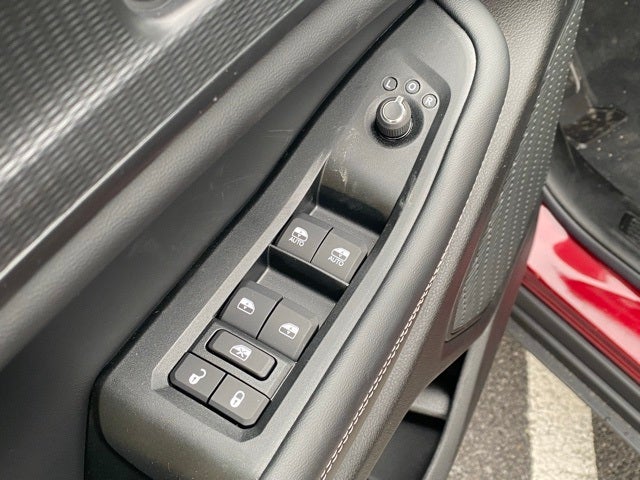 2025 Jeep Grand Cherokee GRAND CHEROKEE L LAREDO X 4X4