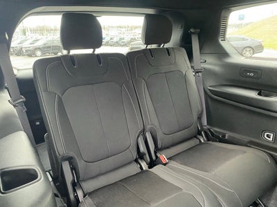 2025 Jeep Grand Cherokee GRAND CHEROKEE L LAREDO X 4X4