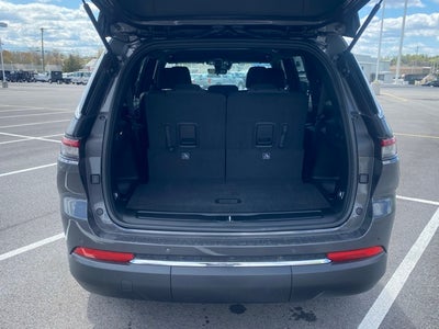 2025 Jeep Grand Cherokee GRAND CHEROKEE L LAREDO 4X4