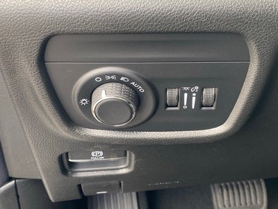 2025 Jeep Grand Cherokee GRAND CHEROKEE L LAREDO X 4X4