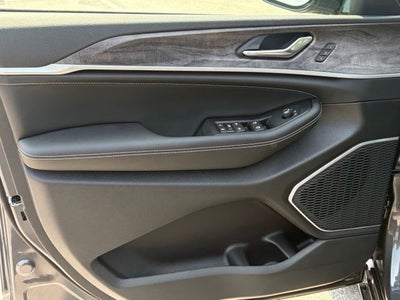 2026 Jeep Grand Cherokee GRAND CHEROKEE L LIMITED RESERVE 4X4
