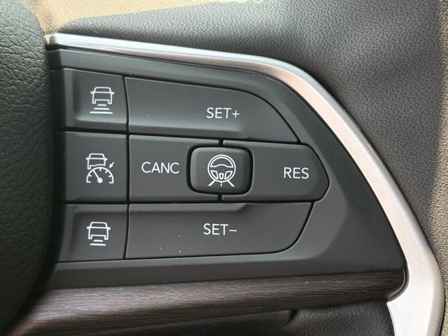 2026 Jeep Grand Cherokee GRAND CHEROKEE L LIMITED RESERVE 4X4