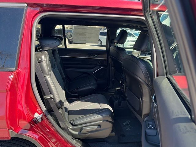 2026 Jeep Grand Cherokee GRAND CHEROKEE L LIMITED RESERVE 4X4