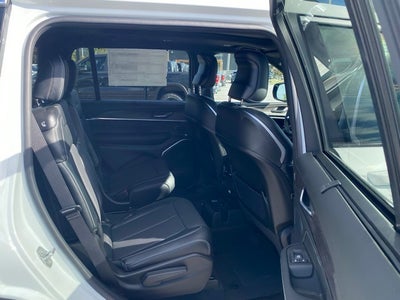 2025 Jeep Grand Cherokee GRAND CHEROKEE L OVERLAND 4X4