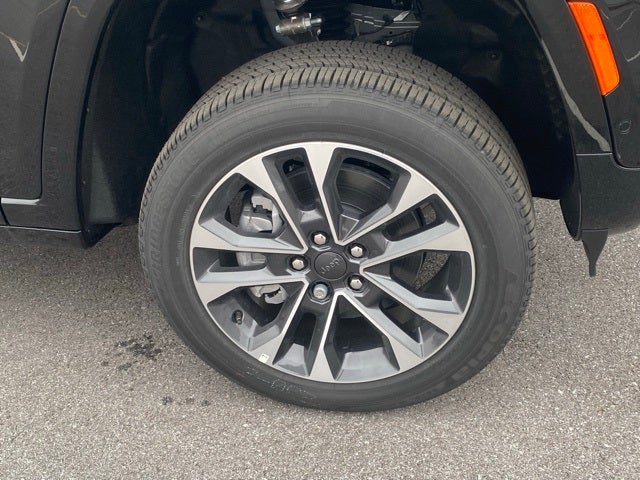 2025 Jeep Grand Cherokee GRAND CHEROKEE L OVERLAND 4X4