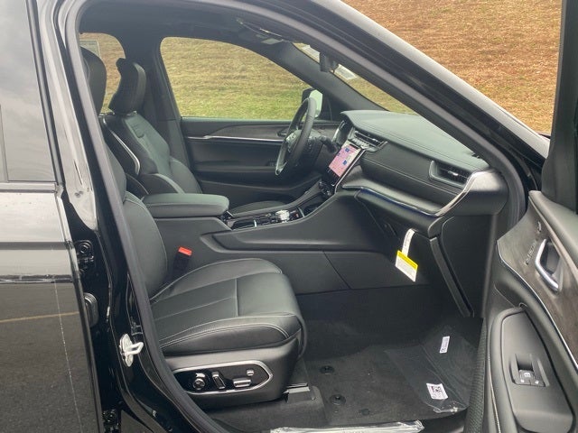 2025 Jeep Grand Cherokee GRAND CHEROKEE L OVERLAND 4X4