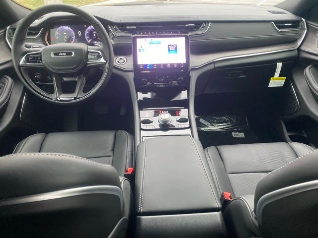 2025 Jeep Grand Cherokee GRAND CHEROKEE L OVERLAND 4X4