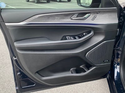 2024 Jeep Grand Cherokee L Overland 4x4