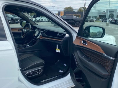 2025 Jeep Grand Cherokee GRAND CHEROKEE L SUMMIT RESERVE 4X4