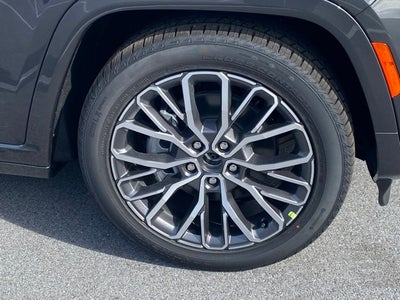 2025 Jeep Grand Cherokee GRAND CHEROKEE L SUMMIT RESERVE 4X4