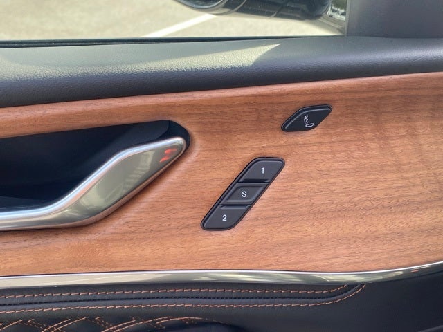 2025 Jeep Grand Cherokee GRAND CHEROKEE L SUMMIT RESERVE 4X4