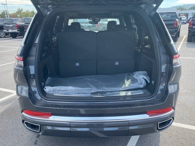 2025 Jeep Grand Cherokee GRAND CHEROKEE L SUMMIT RESERVE 4X4