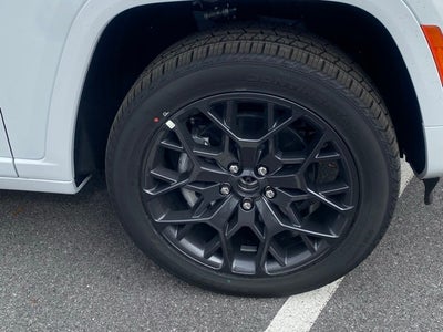 2025 Jeep Grand Cherokee GRAND CHEROKEE L SUMMIT RESERVE 4X4