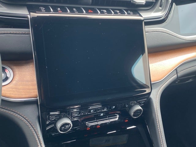 2025 Jeep Grand Cherokee GRAND CHEROKEE L SUMMIT RESERVE 4X4