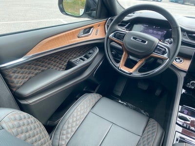 2025 Jeep Grand Cherokee GRAND CHEROKEE L SUMMIT RESERVE 4X4