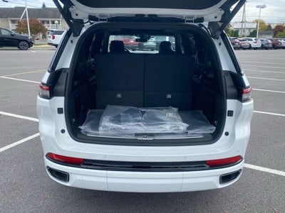 2025 Jeep Grand Cherokee GRAND CHEROKEE L SUMMIT RESERVE 4X4