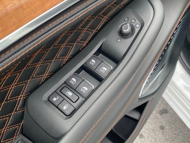 2025 Jeep Grand Cherokee GRAND CHEROKEE L SUMMIT RESERVE 4X4