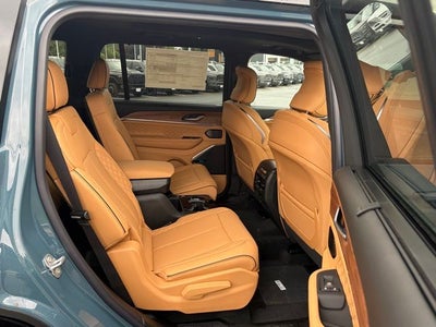 2026 Jeep Grand Cherokee GRAND CHEROKEE L SUMMIT 4X4