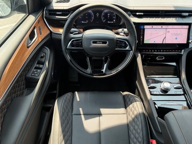 2026 Jeep Grand Cherokee GRAND CHEROKEE L SUMMIT 4X4