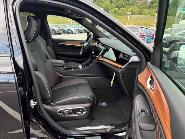 2026 Jeep Grand Cherokee GRAND CHEROKEE L SUMMIT 4X4