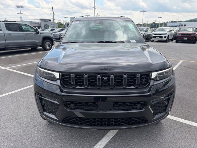 2026 Jeep Grand Cherokee GRAND CHEROKEE L SUMMIT 4X4