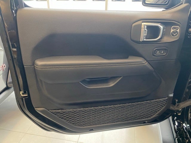 2025 Jeep Wrangler WRANGLER 4-DOOR RUBICON 392