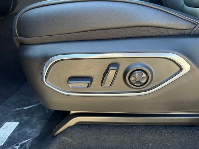 2026 Jeep Grand Wagoneer GRAND WAGONEER L LIMITED RESERVE 4X4