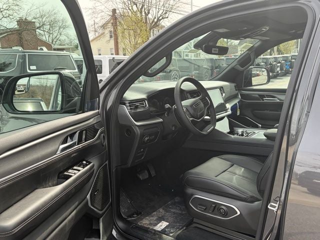 2026 Jeep Grand Wagoneer GRAND WAGONEER UPLAND 4X4