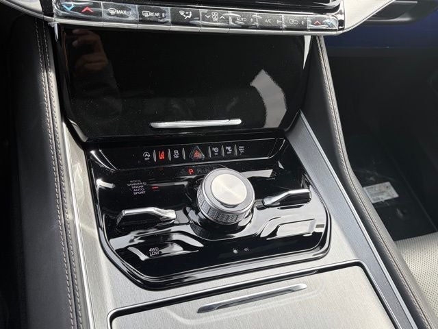 2026 Jeep Grand Wagoneer GRAND WAGONEER UPLAND 4X4