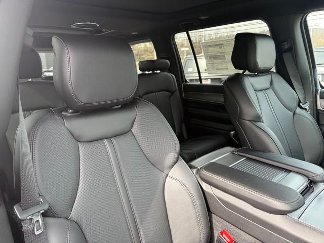 2026 Jeep Grand Wagoneer GRAND WAGONEER UPLAND 4X4