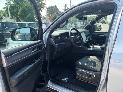 2026 Jeep Grand Wagoneer GRAND WAGONEER UPLAND 4X4