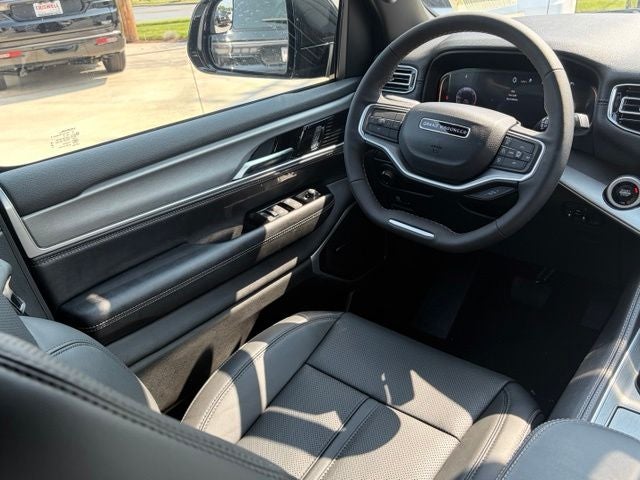 2026 Jeep Grand Wagoneer GRAND WAGONEER UPLAND 4X4