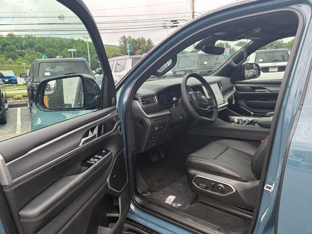 2026 Jeep Grand Wagoneer GRAND WAGONEER UPLAND 4X4