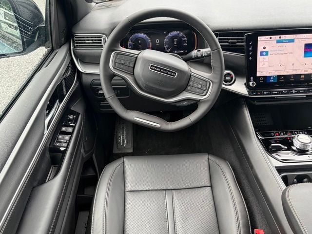 2026 Jeep Grand Wagoneer GRAND WAGONEER UPLAND 4X4