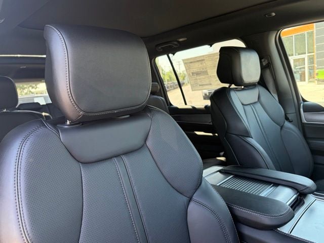 2026 Jeep Grand Wagoneer GRAND WAGONEER LIMITED RESERVE 4X4