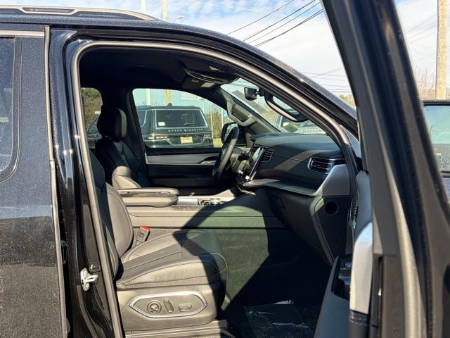 2026 Jeep Grand Wagoneer GRAND WAGONEER LIMITED ALTITUDE 4X4