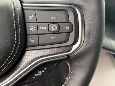 2026 Jeep Grand Wagoneer GRAND WAGONEER SUMMIT OBSIDIAN 4X4