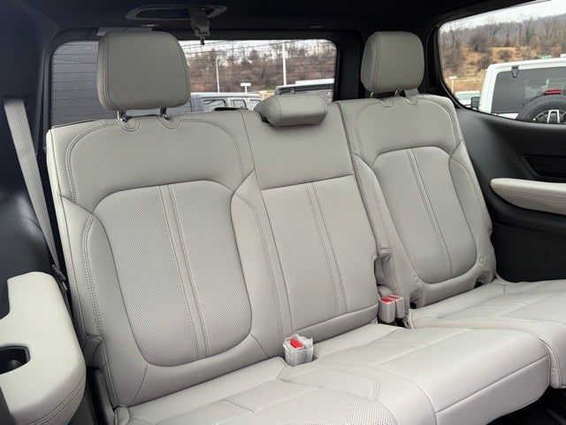 2026 Jeep Grand Wagoneer GRAND WAGONEER SUMMIT OBSIDIAN 4X4